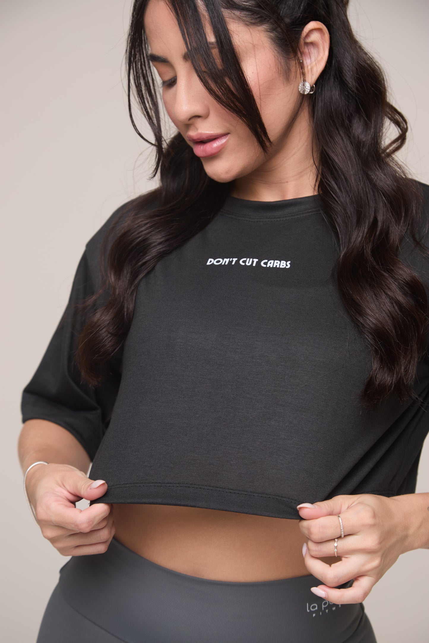 Cropped Oversized 'Eat Carbs'