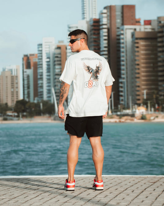 Camiseta Oversized "Águia (Branca-Off White)"